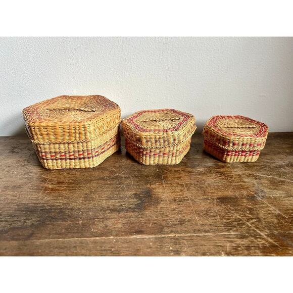 Vintage Chinese Nesting Baskets | Intricate Woven Grass Weave - Picture 4 of 6